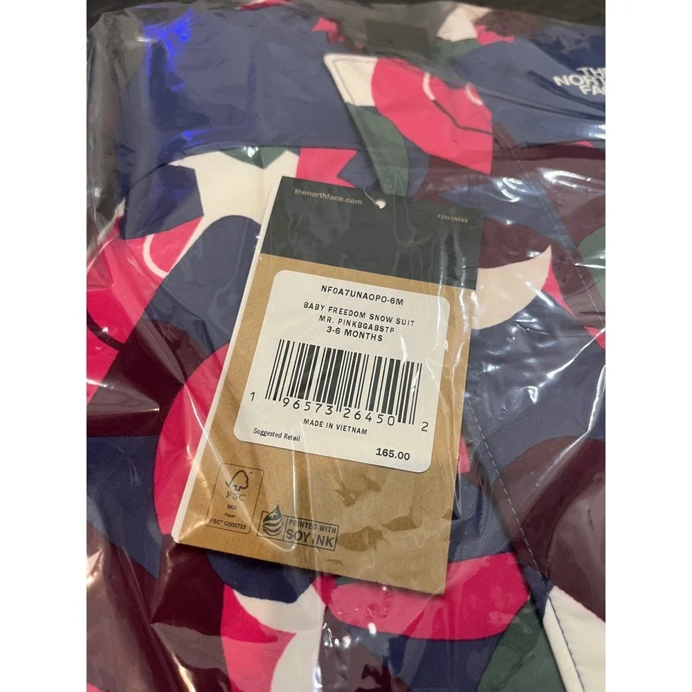 NEW The North Face‎ Baby Freedom Snow Suit 3-6 Months Pink Abstract NF0A7UNA